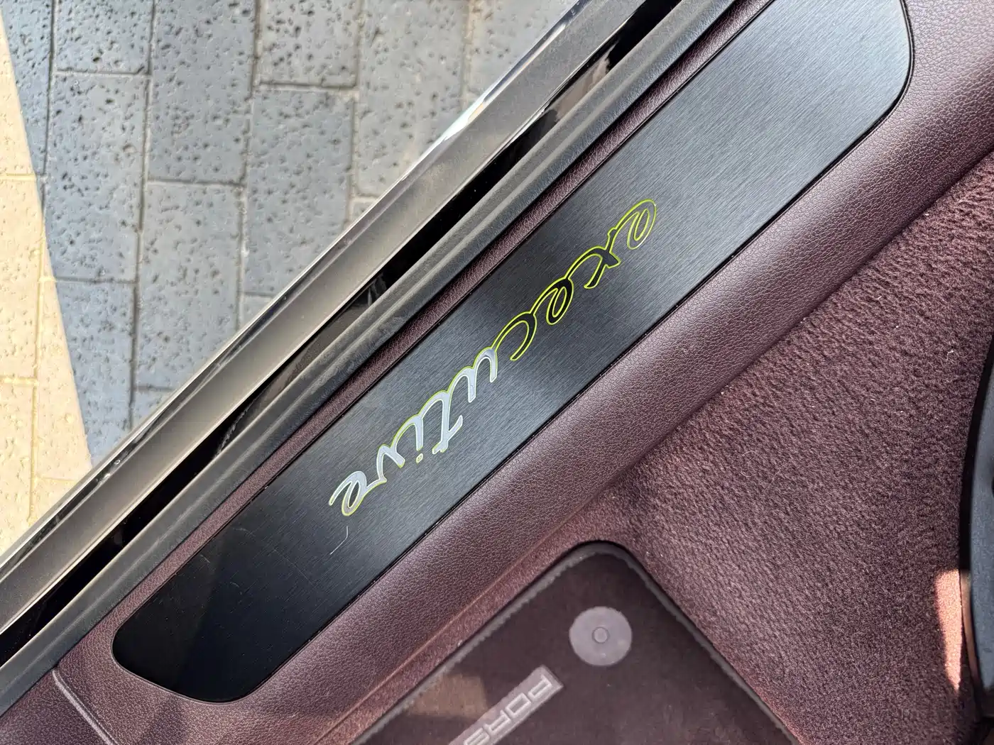 Porsche Panamera New Energy 2023 Panamera Turbo S E-Hybrid Executive Long Wheelbase 4.0T фото 12