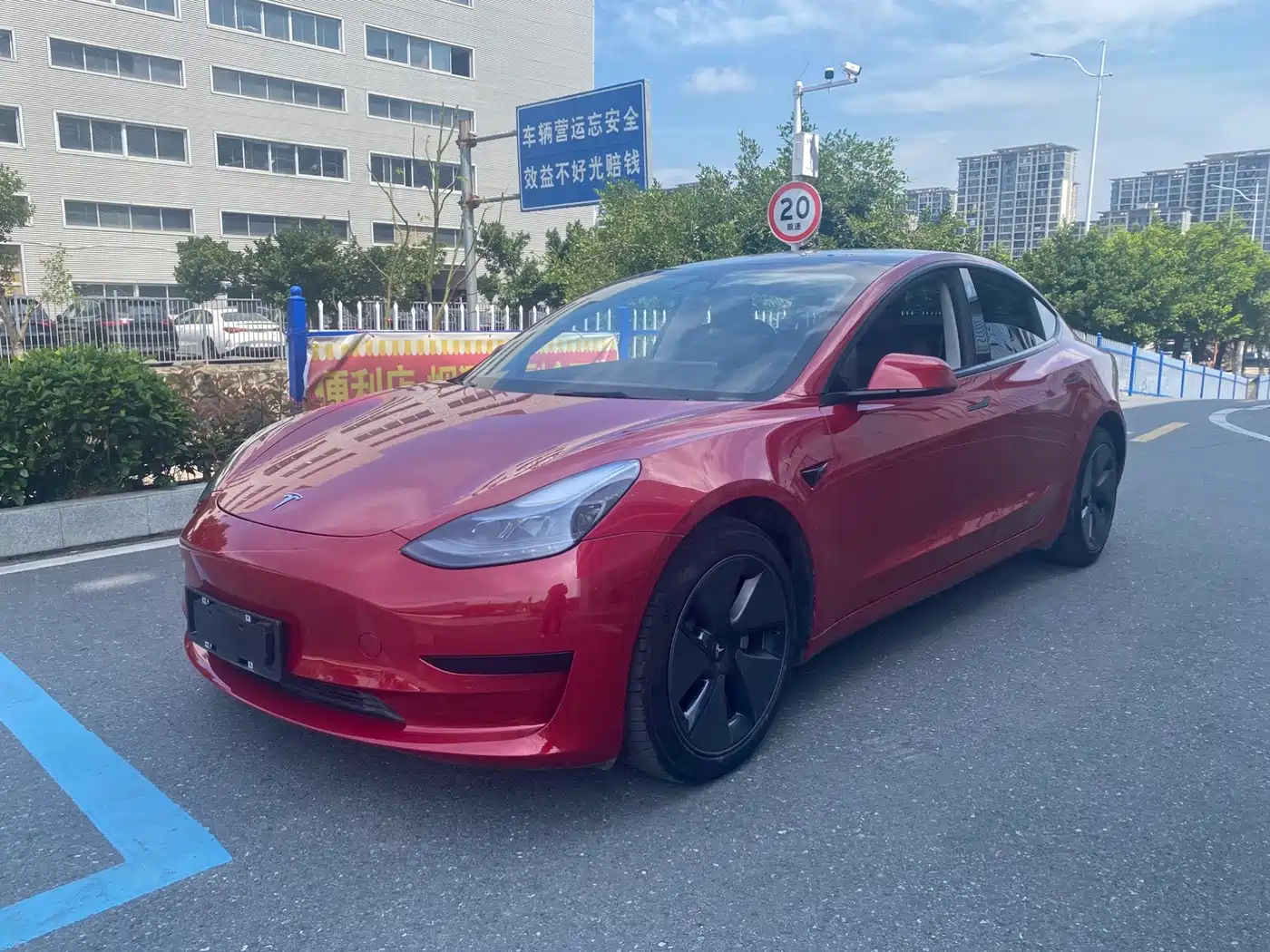 Tesla Model 3 2022