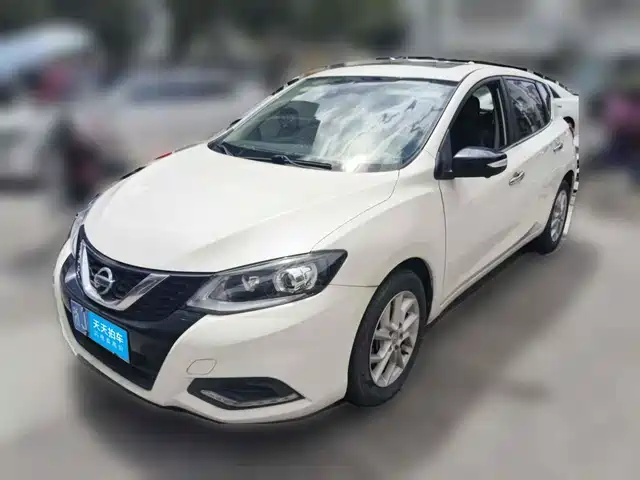 Nissan Tiida 2020