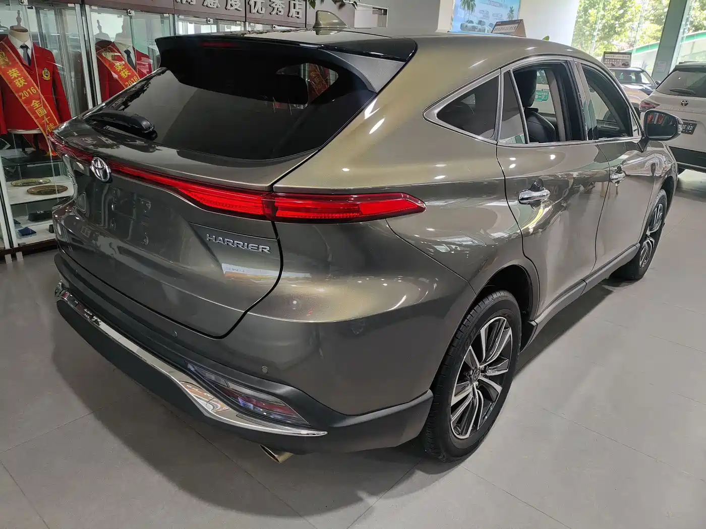 Toyota Lingfang HARRIER 2022 2022 2.0L CVT 2WD Luxury Edition