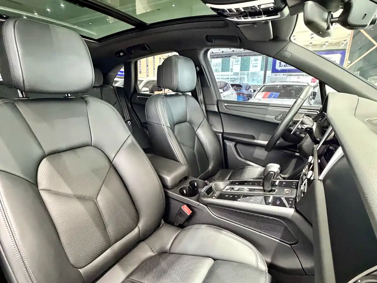 Porsche Macan 2024 Macan 2.0T фото 11