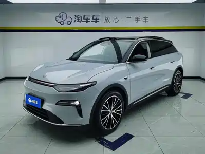 Leapmotor C11