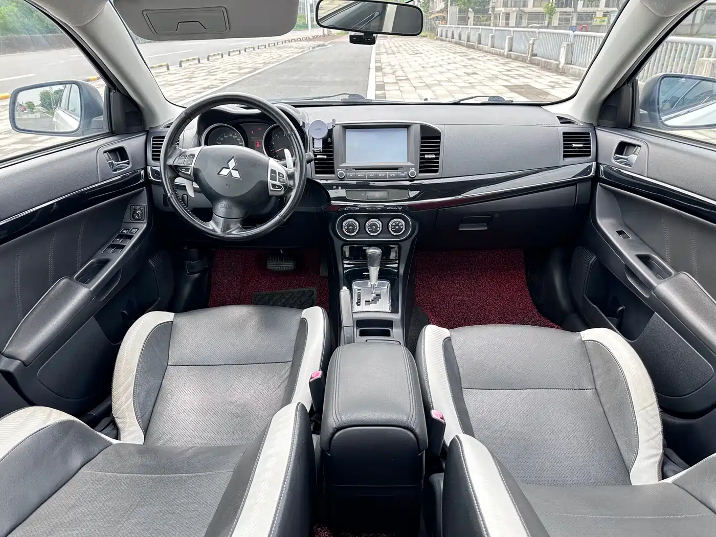 Mitsubishi Lancer EX 2014 2013 ZhiShang Edition 1.8L CVT Luxury