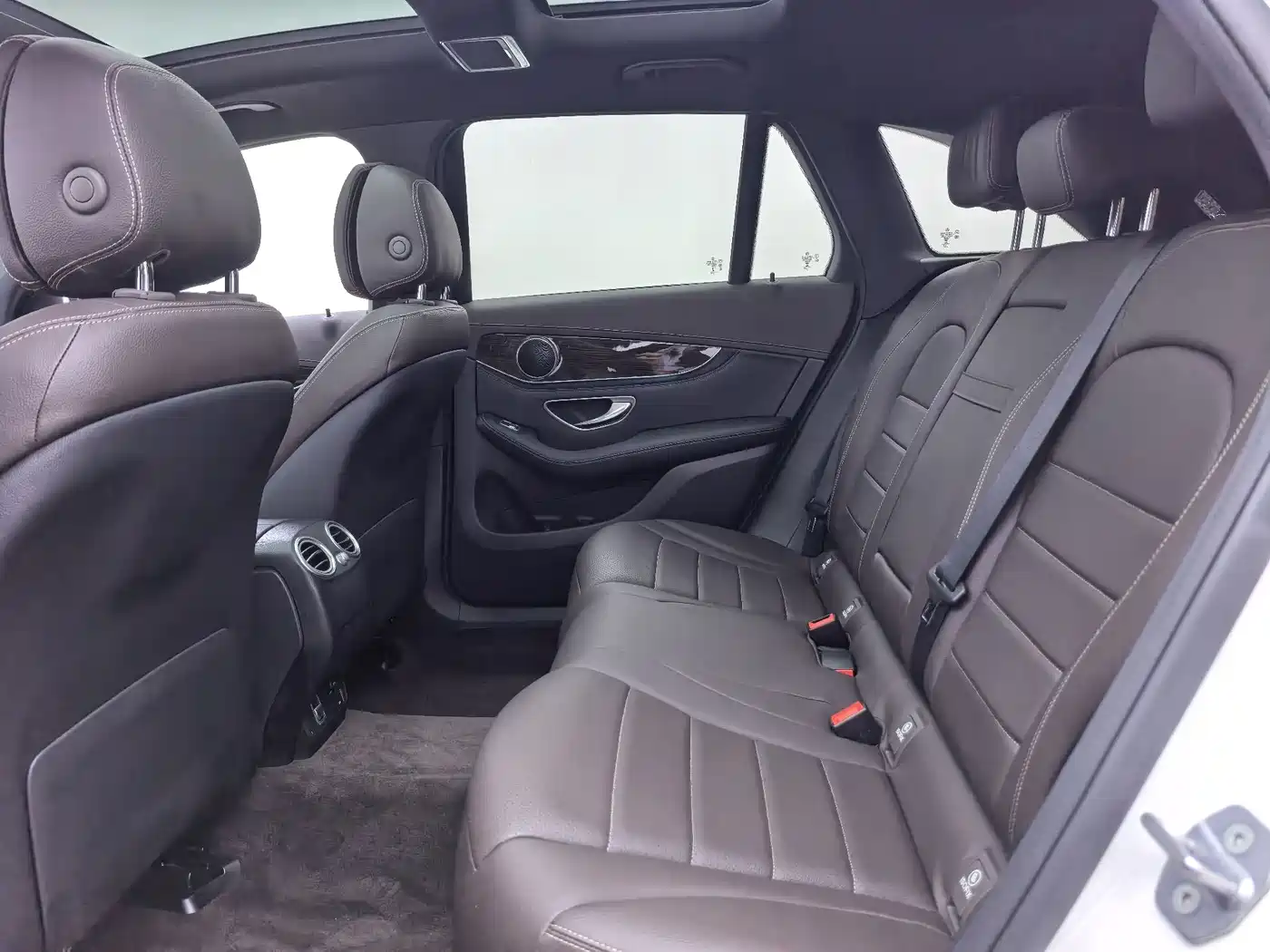 Mercedes-Benz GLC 2019 GLC 260 L 4MATIC Luxury фото 14