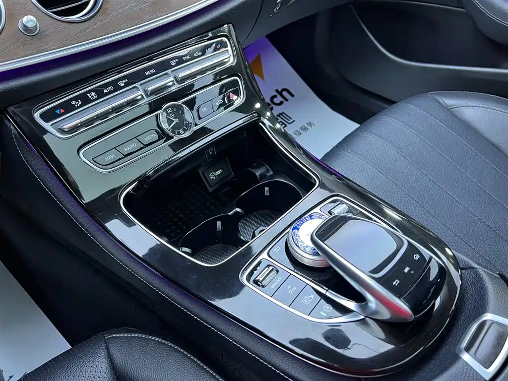 Mercedes-Benz E-Class 2016 E 300 L Fashion Type фото 17