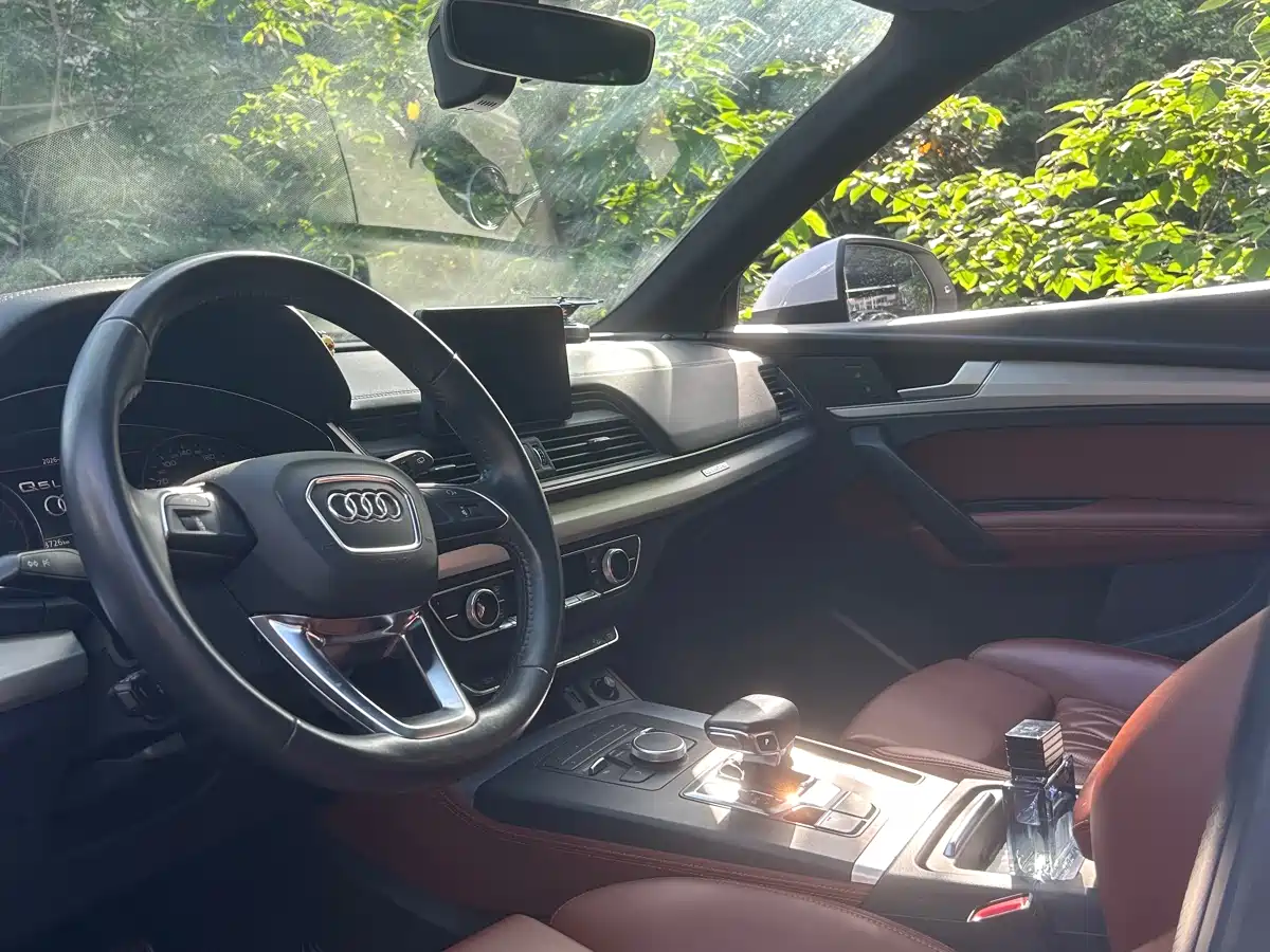 Audi Q5L 2020 Facelift 40 TFSI Honor Progressive фото 8