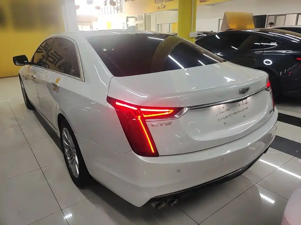 Фото 5 - Cadillac CT6