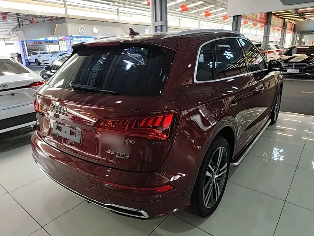 Audi Q5L 2019 2018 45 TFSI Exclusive Sport (China V)