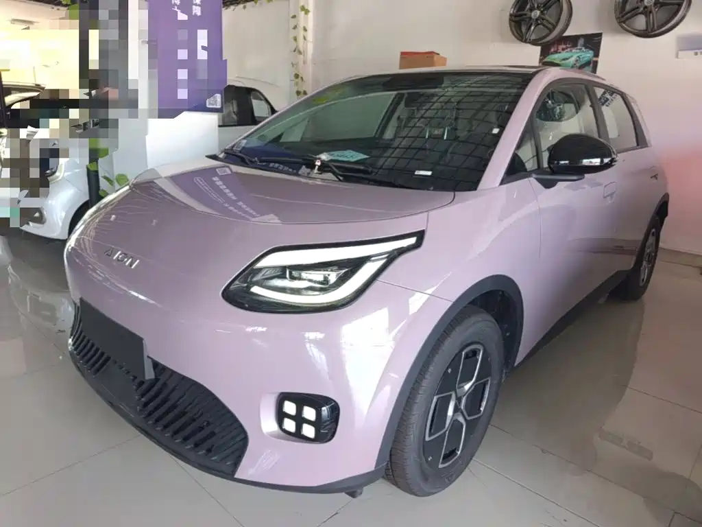 Aion UT 2026 2025 Model 330 Starlight Edition