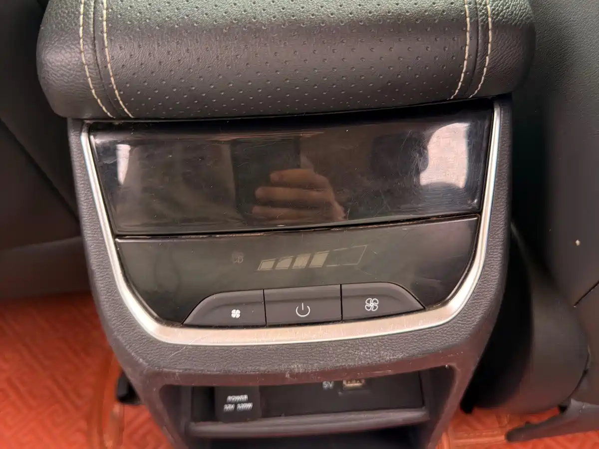 SAIC Maxus Maxus G50 2020 2020 1.5T Auto Luxury