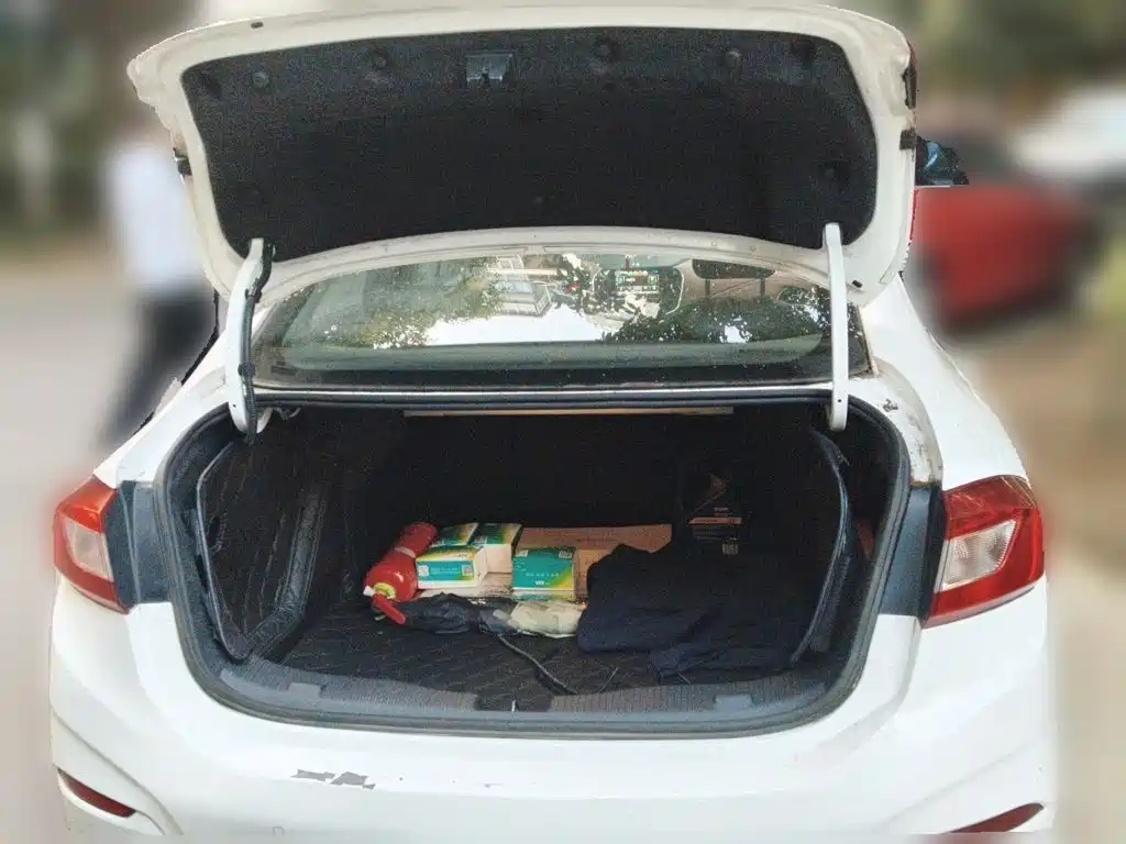 Photo 20 - Chevrolet Cruze