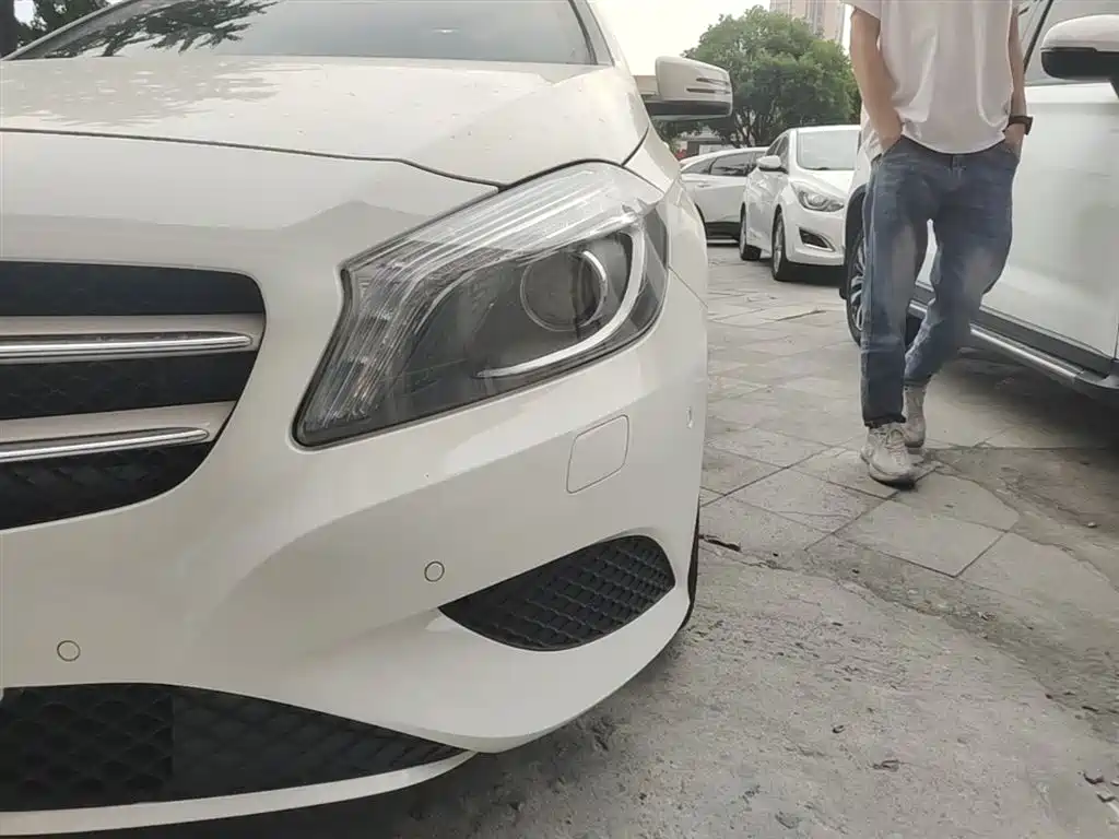 Mercedes-Benz A-Class (Import) 2015 A 180 фото 24