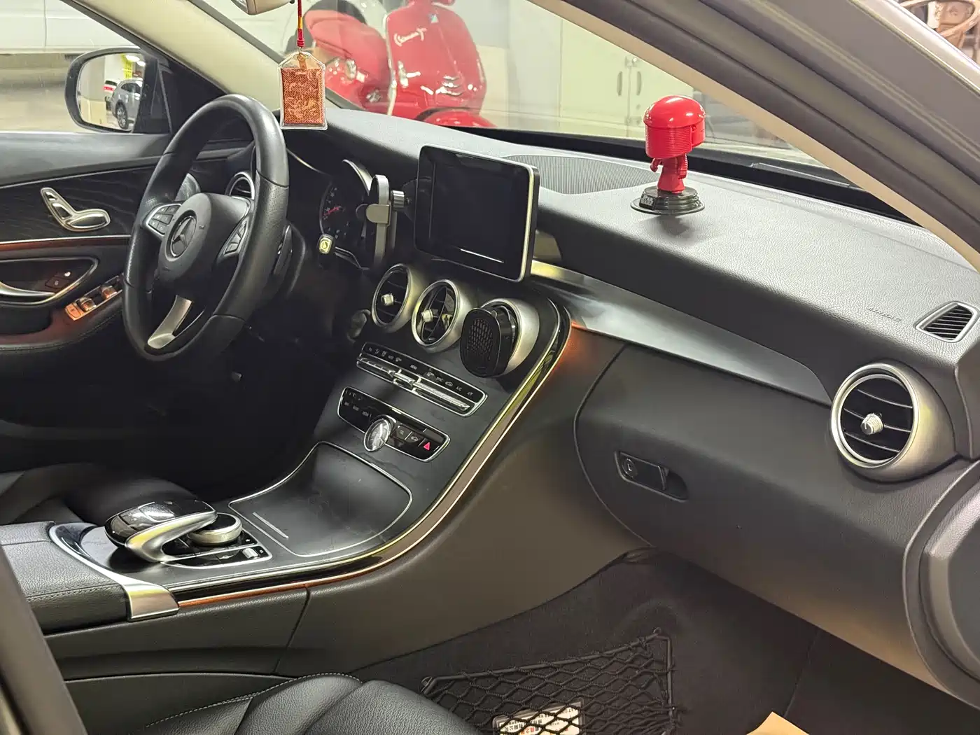 Mercedes-Benz C-Class (Import) 2015 C 200 Estate фото 19