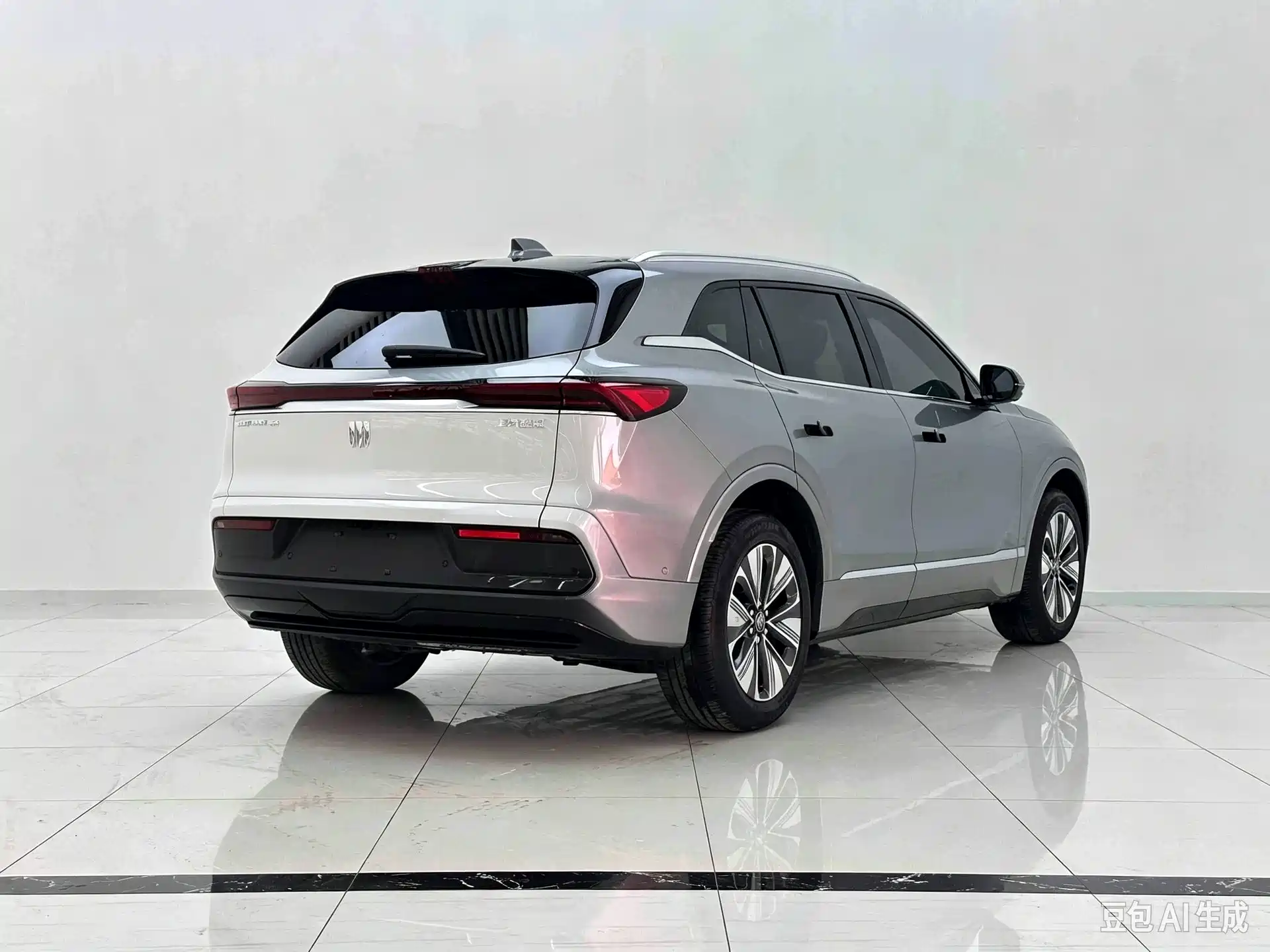 Фото 4 - Buick E5