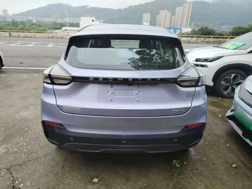 Geely Geometry M6 2023 2022 450 New Intelligence Edition