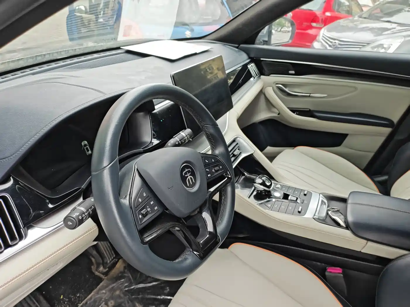 Photo 4 - BYD Song PLUS PHEV