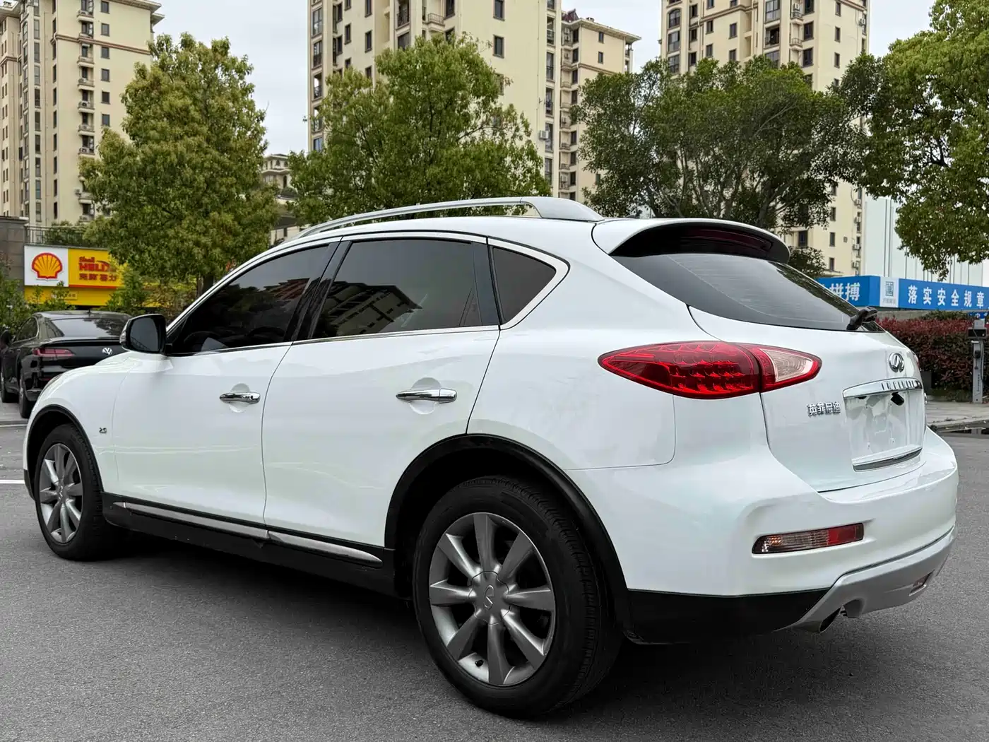 Infiniti QX50 2016 2015 2.5L Enjoyment Edition