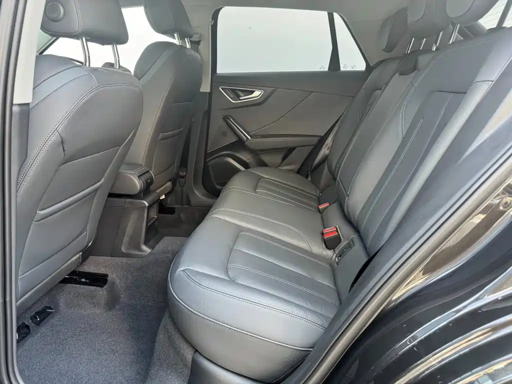 Audi Q2L 2024 2023 35TFSI Fashion Elegance