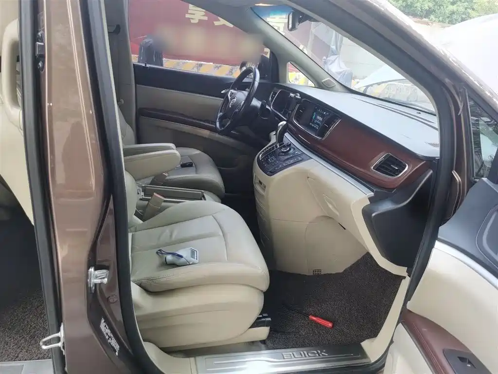 Buick GL8 2018 28T Luxury Model China VI фото 20