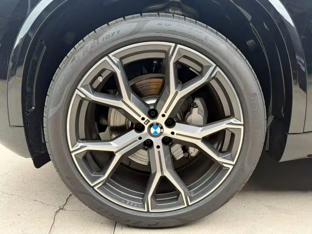 BMW X5 2026 2026 Facelift xDrive 30Li Exclusive M Sport Shadowline Package