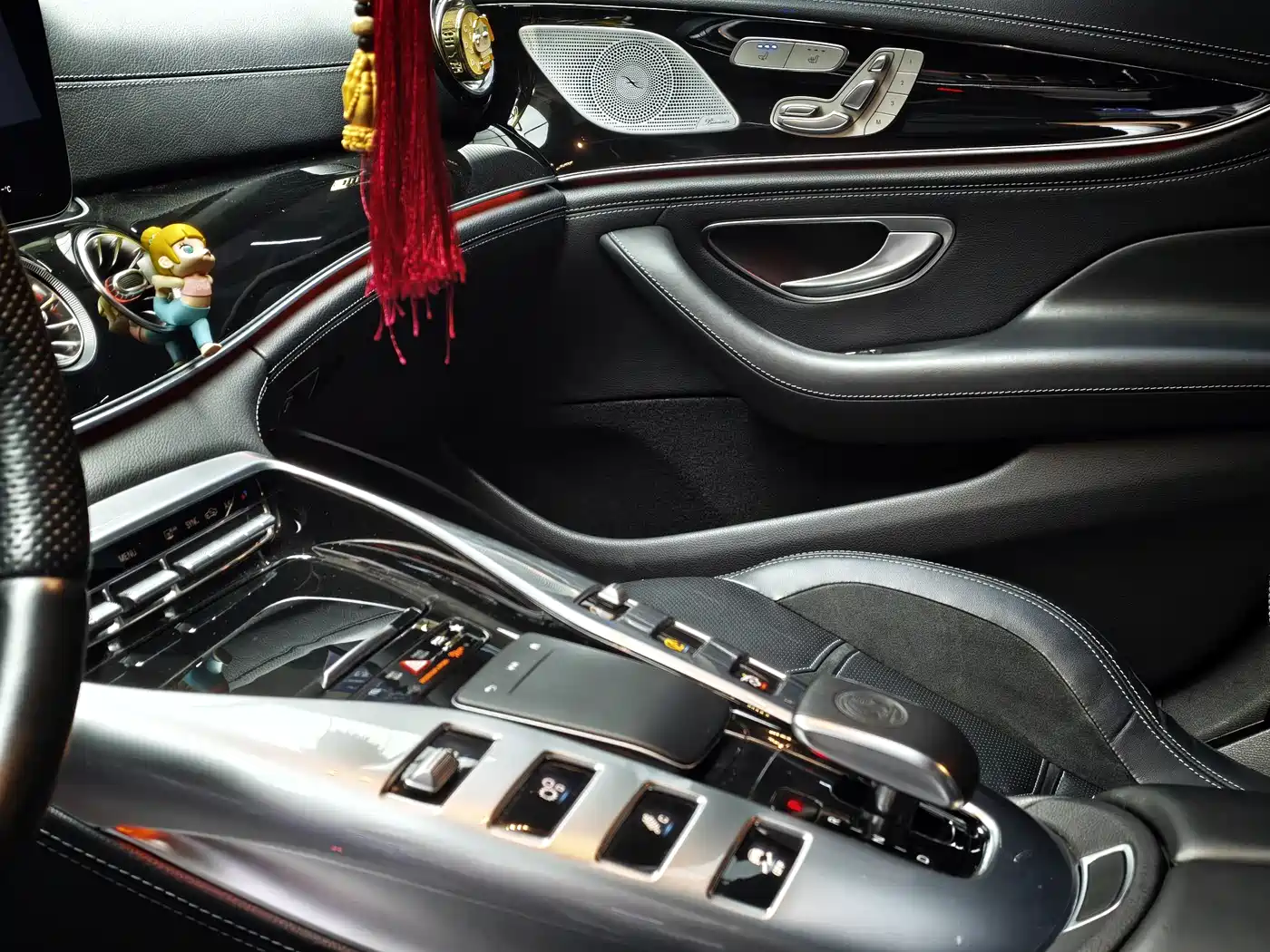 Mercedes-Benz AMG GT 2022 AMG GT 50 4MATIC+ 4-Door Coupe фото 9