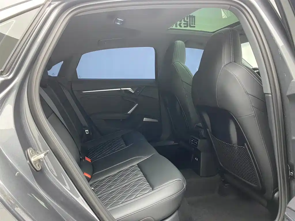 Audi A3 2025 2025 Facelift A3L Limousine 35TFSI Flying Spur Premium
