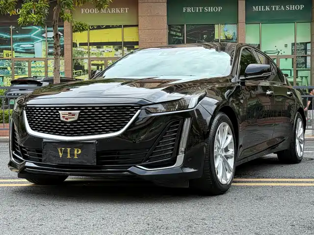Cadillac CT5 28T, Люкс, Стандарт