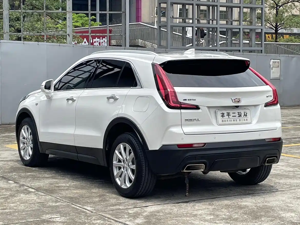 Cadillac XT4 2022 28T FWD Style фото 11