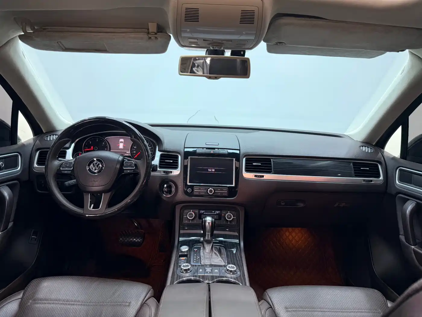 Volkswagen Touareg 2012 2011 3.0TDI Diesel Comfort