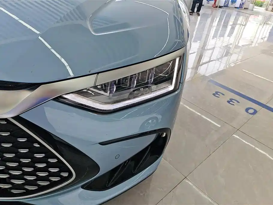 BYD Han 2023 DM-i Champion Edition 121KM Honor фото 5