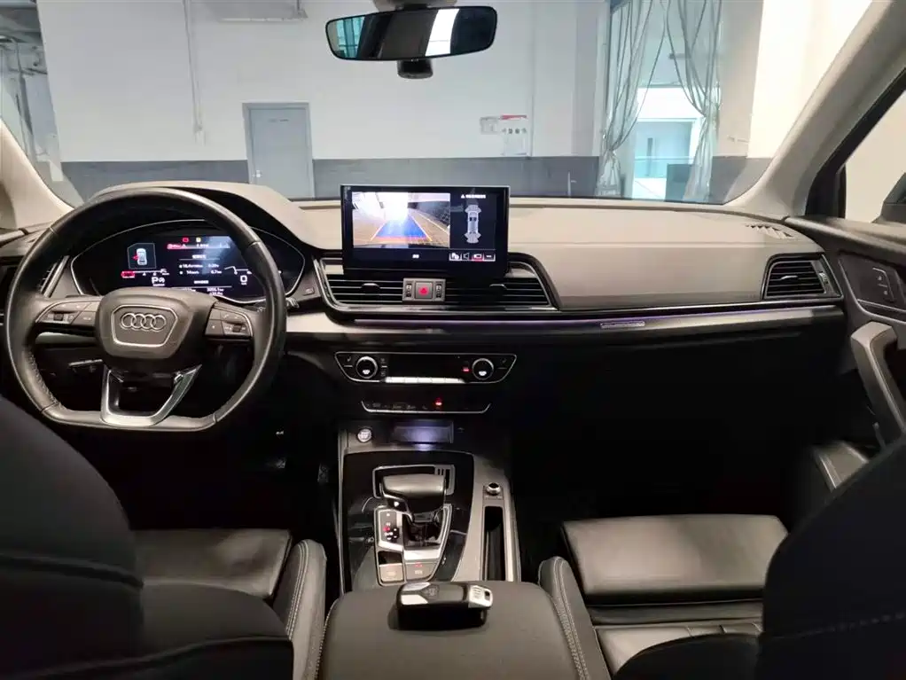 Audi Q5L 2022 Facelift 40T Luxury Dynamic фото 8