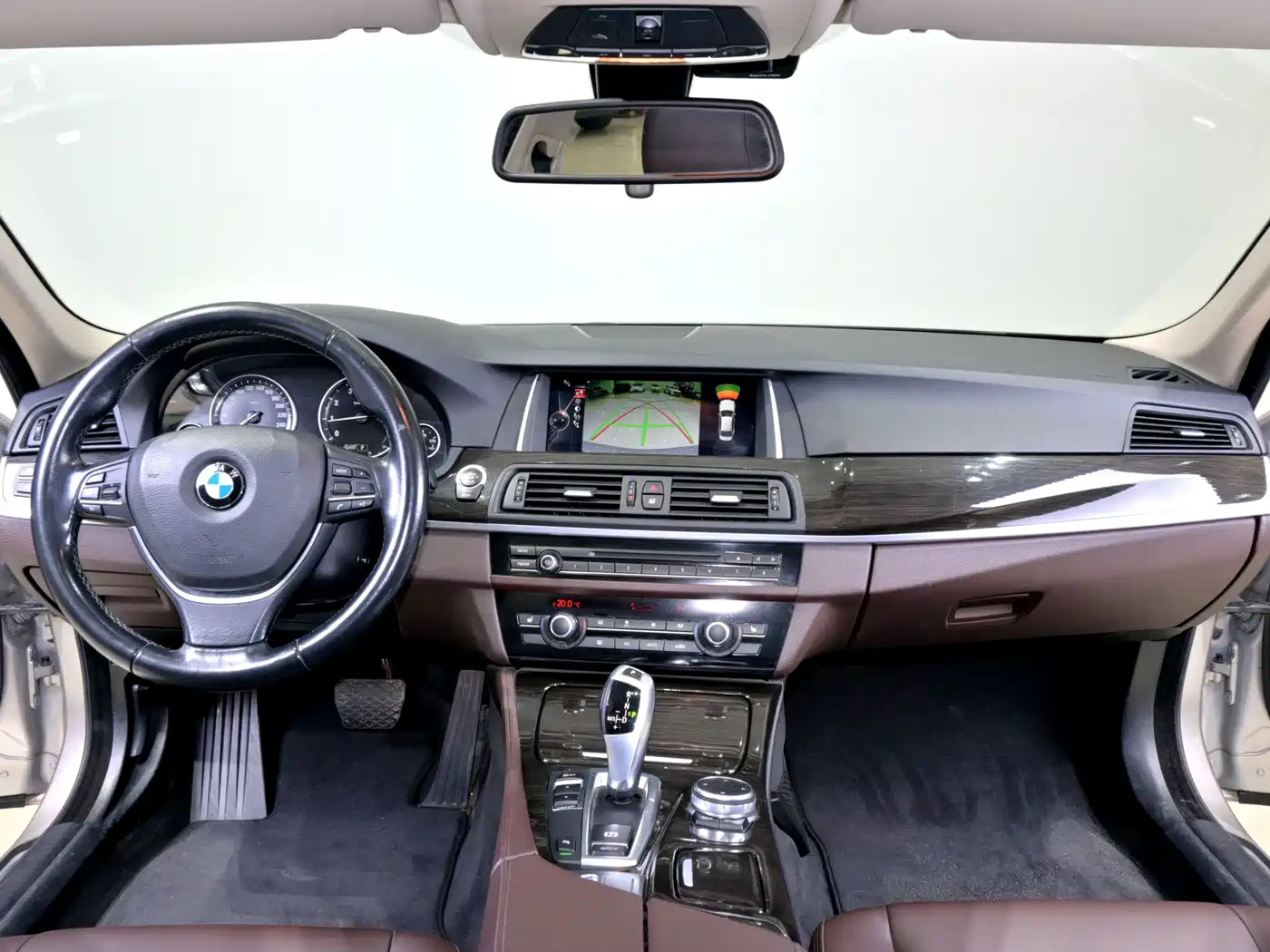BMW 5 Series 2014 525Li Luxury Design Package фото 8