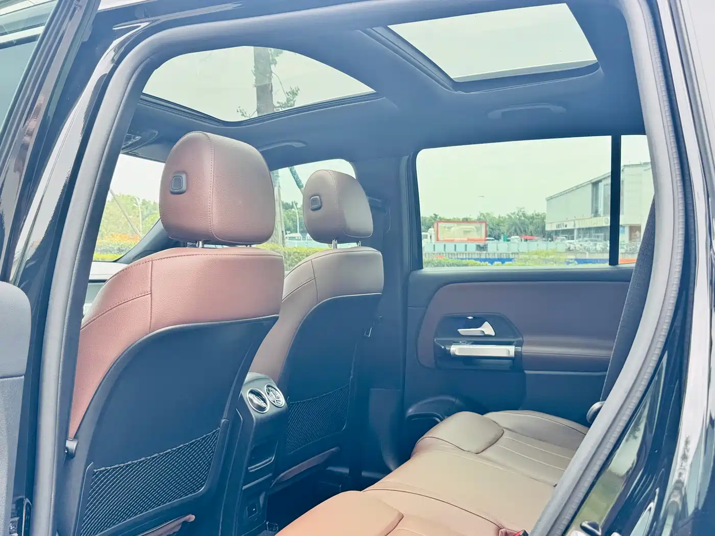 Mercedes-Benz GLB 2022 Facelift GLB 200 Dynamic Style фото 6