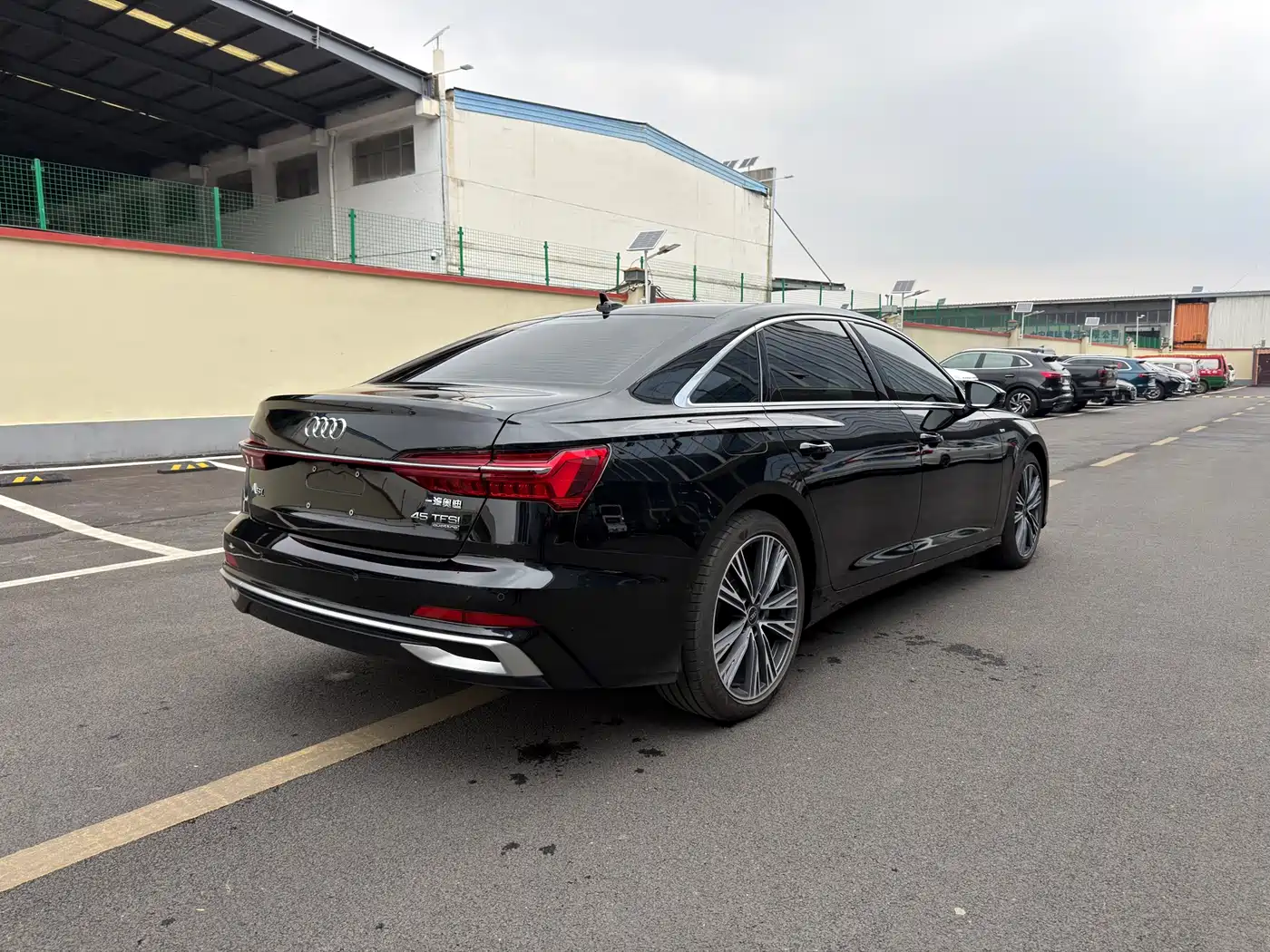 Audi A6L 2024 45 TFSI quattro Premium Dynamic фото 13