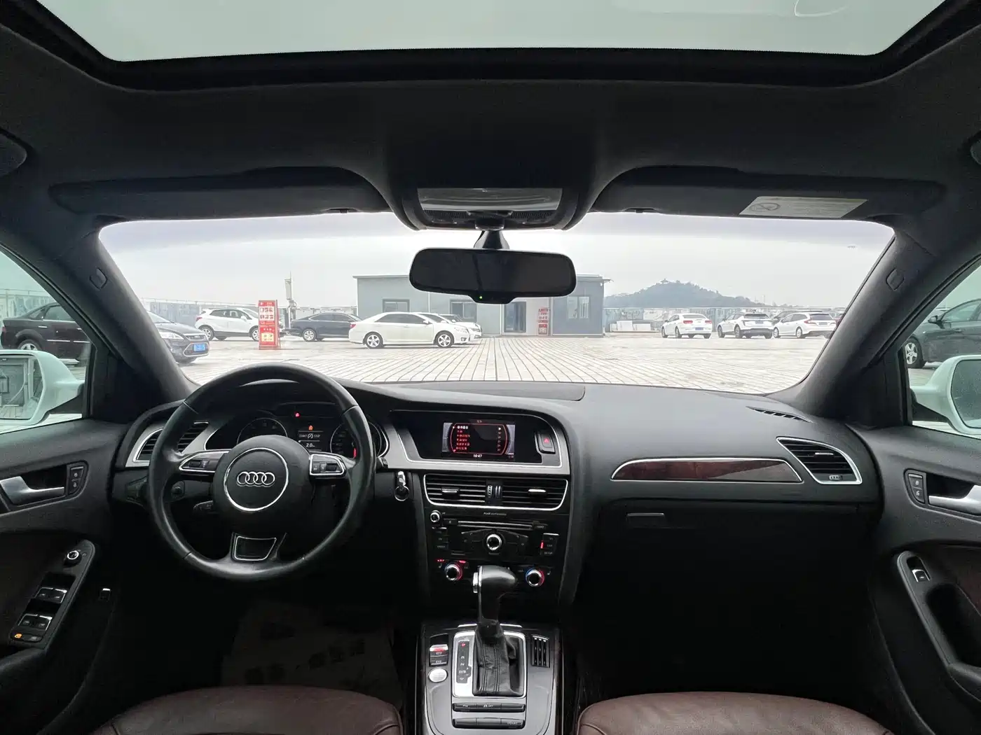 Audi A4L 2016 35 TFSI Collector's Edition S line Comfort фото 7
