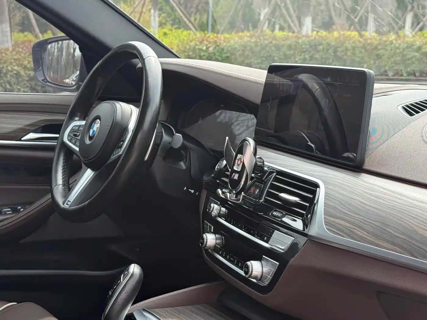 BMW 5 Series 2022 Facelift 530Li Leading M Sport Package фото 32