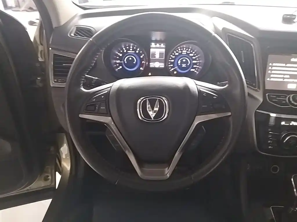 Changan CS75 2015 2014 1.8T Automatic Elite (China IV)
