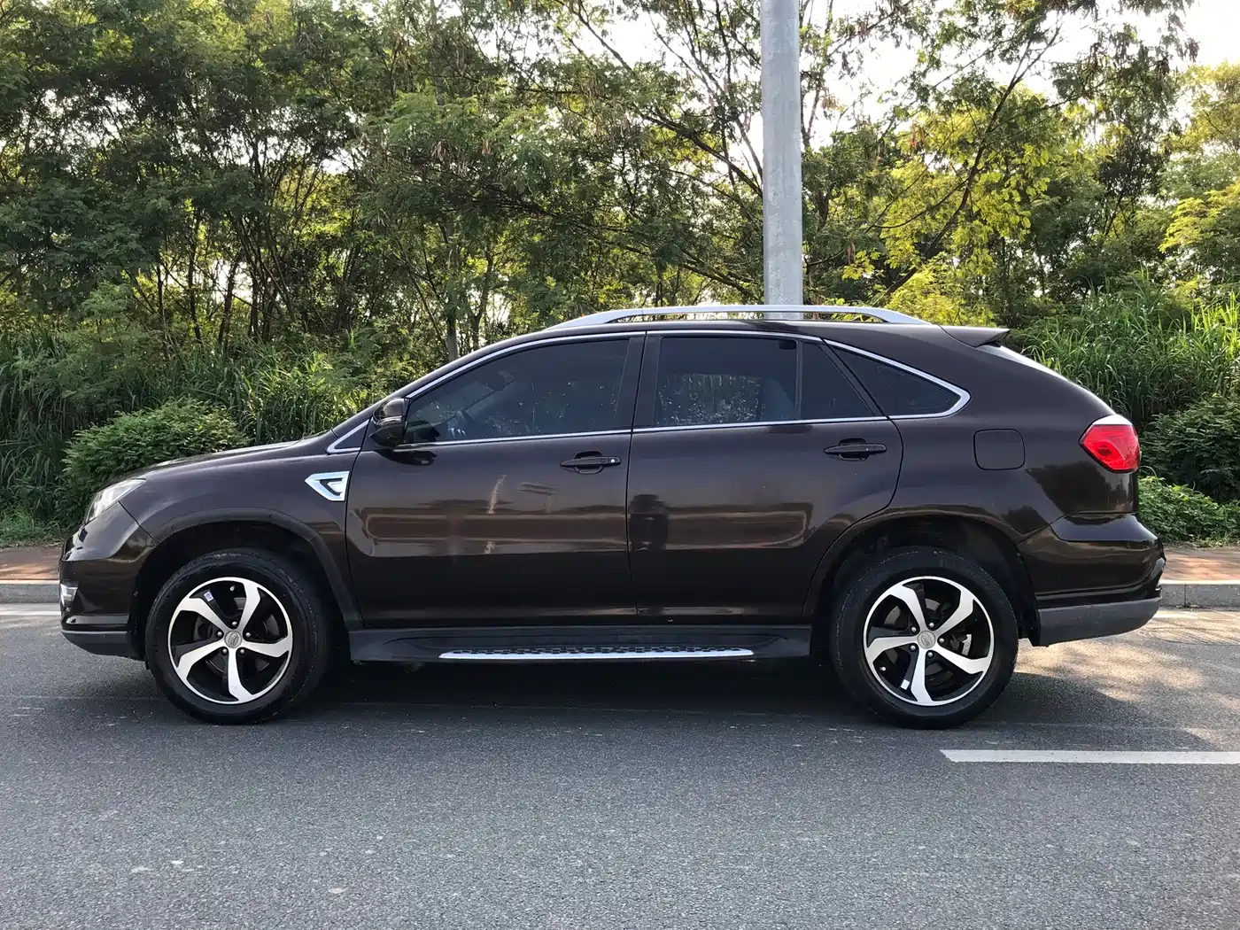 BYD S7 2015 2015 2.0T Upgrade Automatic Flagship