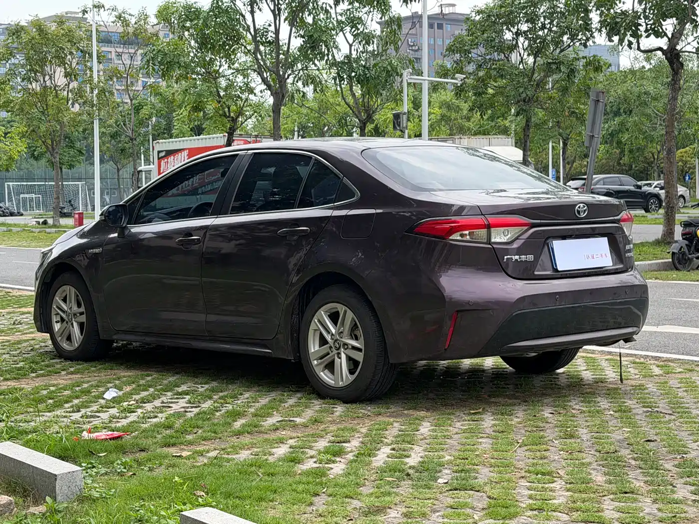 Toyota Levin 2019 Dual Engine 1.8H E-CVT Luxury Edition China V фото 7