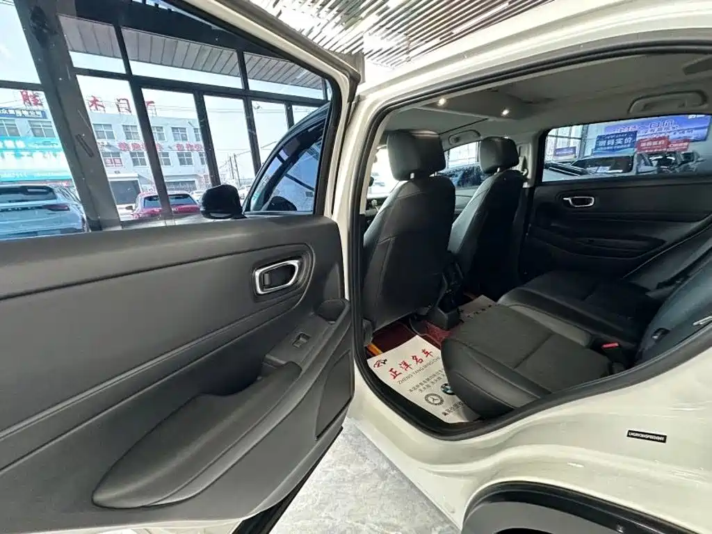 Honda Vezel 2024 2023 1.5L CVT Technology Edition