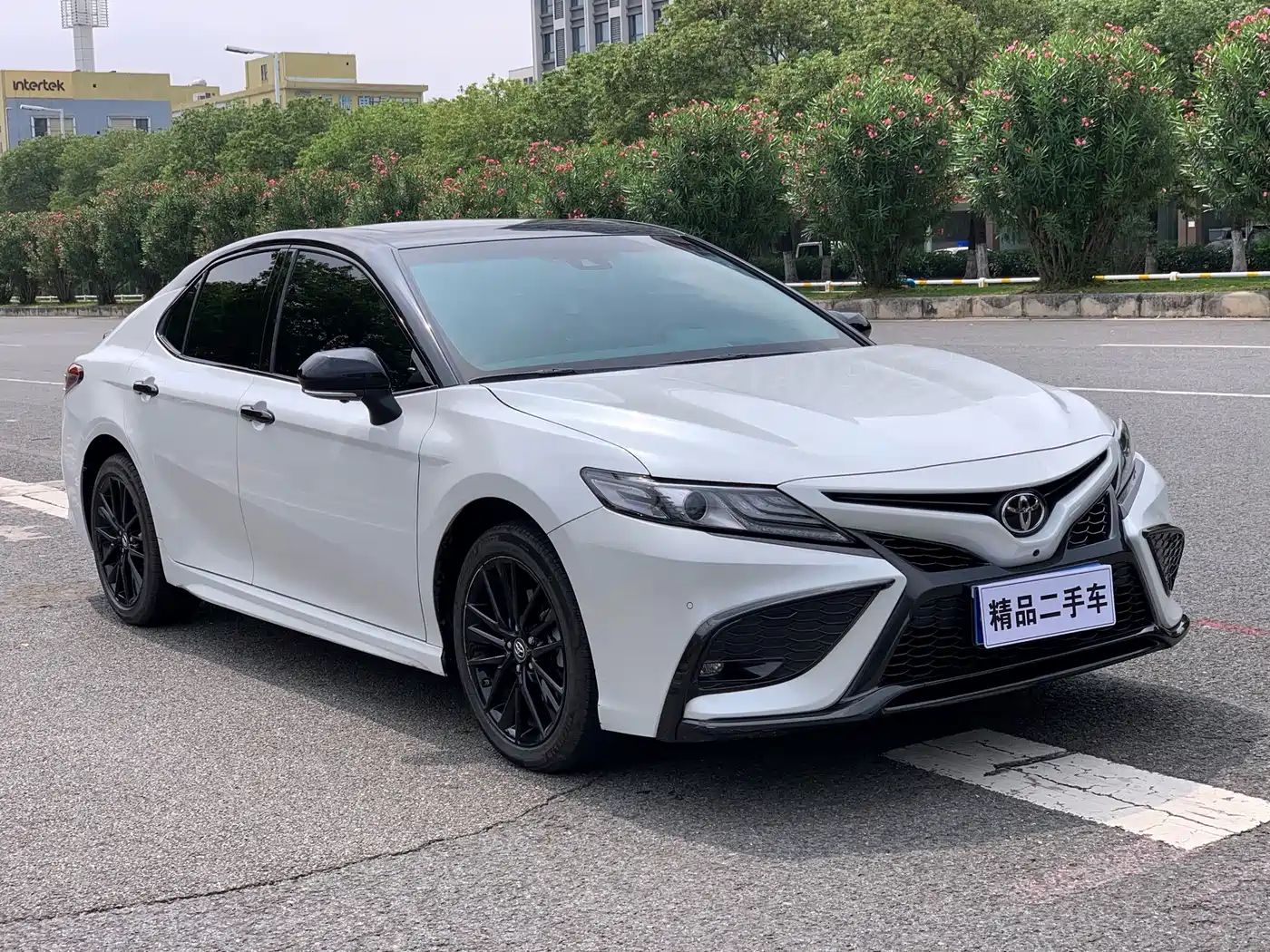 Toyota Camry 2023 2.0S Knight Edition фото 3