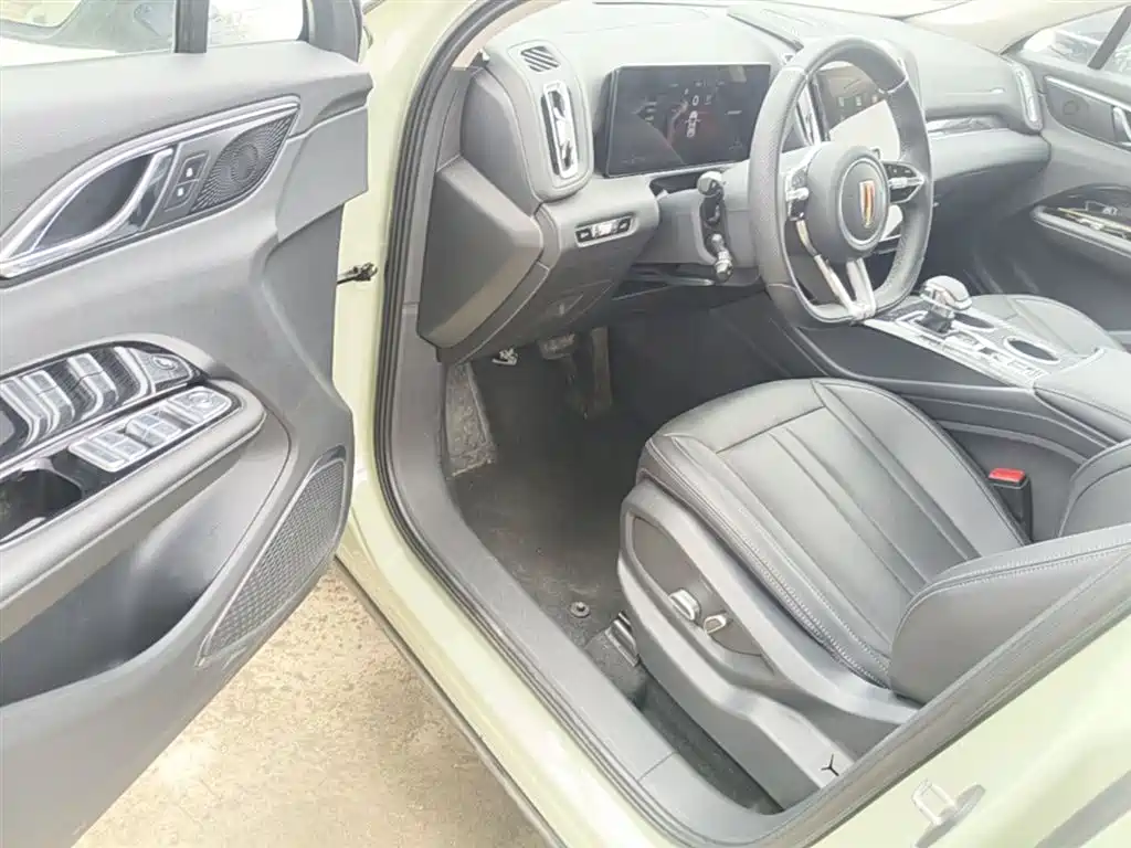 Hongqi HS3 2023 1.5T 2WD Virtue Edition фото 23