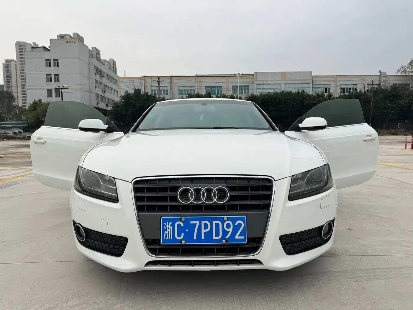 Audi A5 (Import) 2010 2.0TFSI Coupe Style Edition
