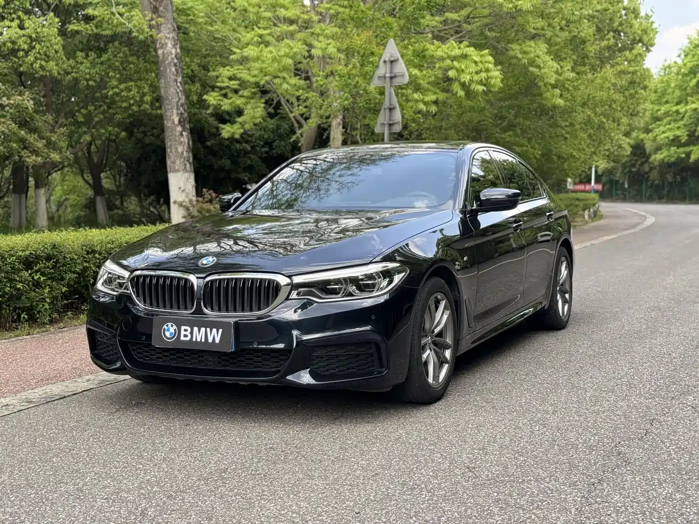 BMW 5 Series (Import) 2020 Model 525i M Sport Package