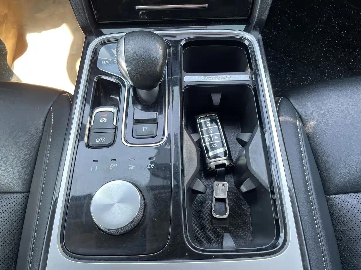 GAC Trumpchi Trumpchi GS8 2020 Model 390T AWD Luxury Smart Connect (7-seater) фото 17