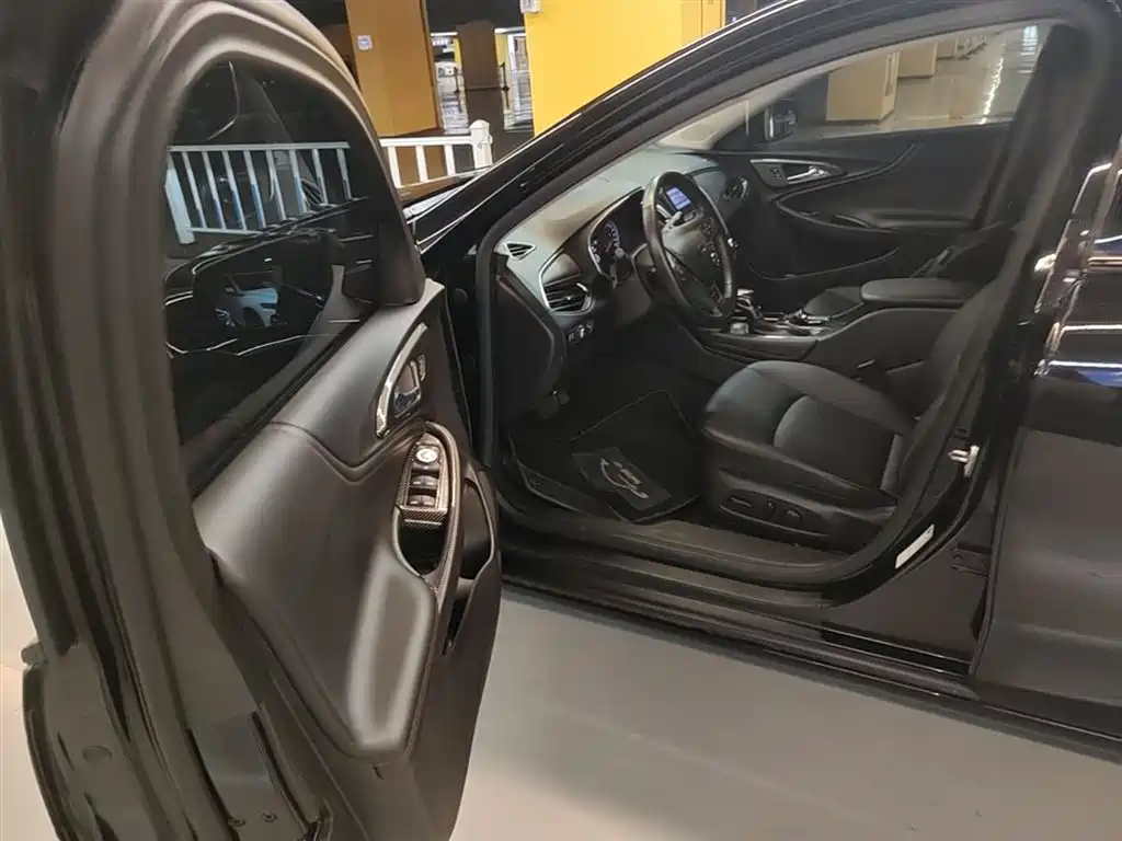 Chevrolet Malibu XL 2021 Model Redline 550T Auto Sharp Edition фото 16