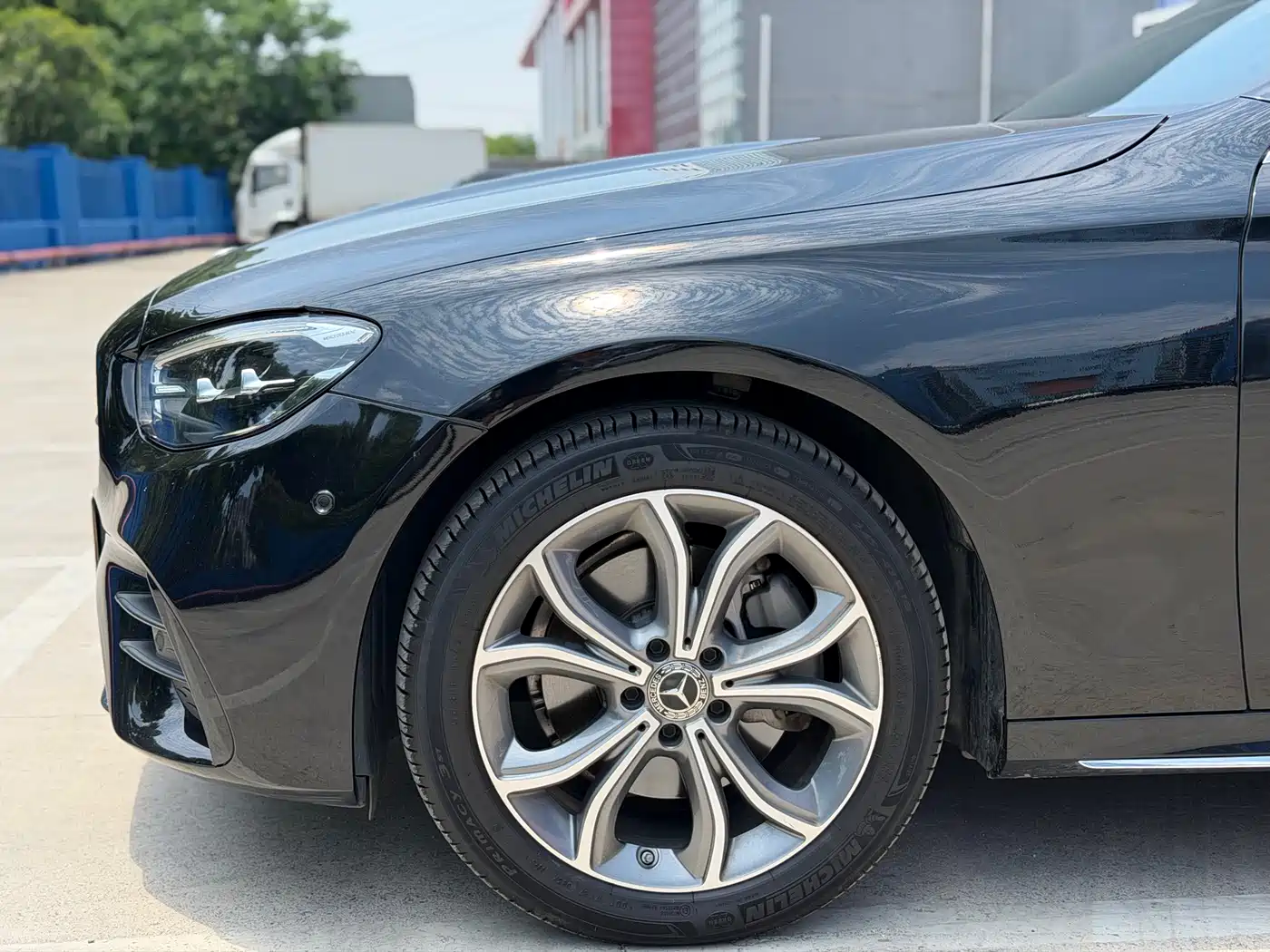 Mercedes-Benz E-Class 2023 Facelift E 300 L Sport Luxury фото 4