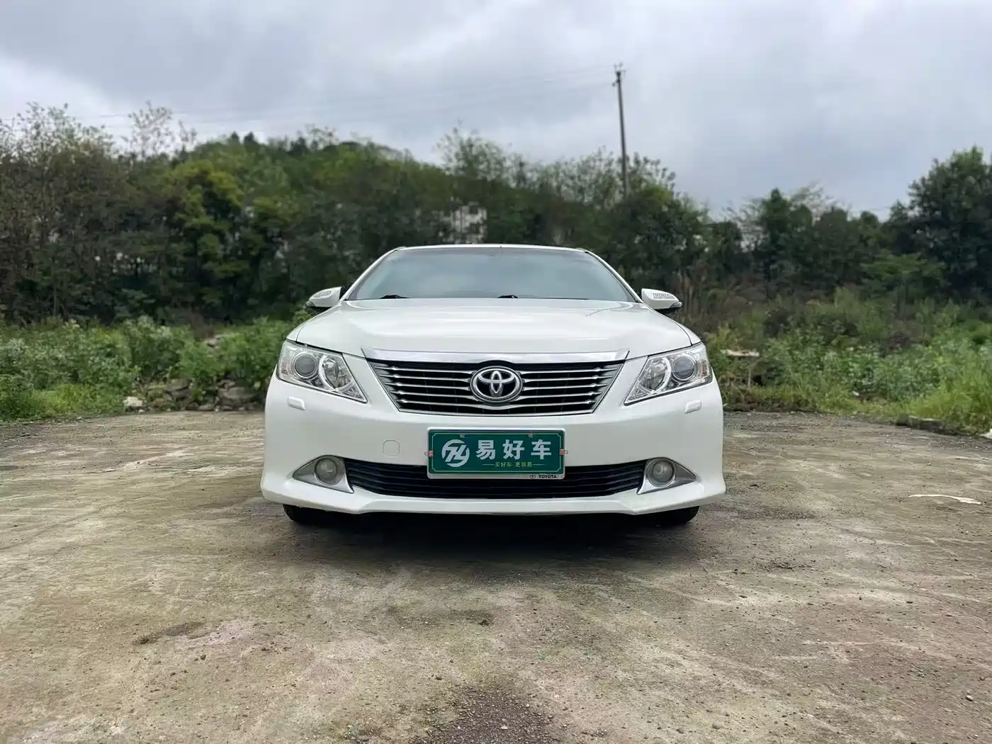 Toyota Camry 2012 2.5G Luxury Navigation Edition фото 20