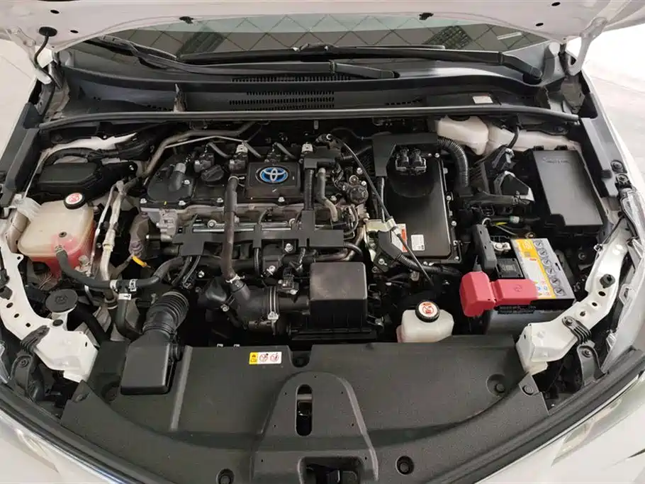 Toyota Corolla 2022 Hybrid 1.8L E-CVT Pioneer Edition фото 10