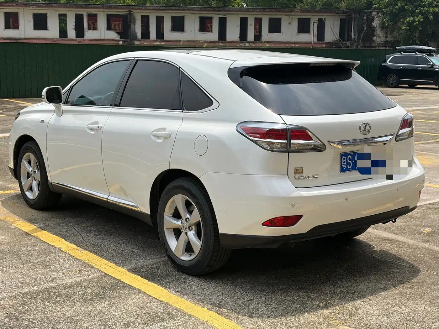 Фото 8 - Lexus RX Classic